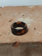 Regulowany Sygnet w Stylu Glamour – Błysk i Klasa