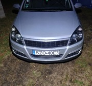 Atrapa Grill Irmscher Ori Opel Astra H stan BDB