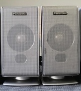 Głośniki kina Panasonic 4ohm 70 wat 2 sztuki stan bdb