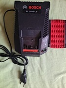 BOSCH Szybka ładowarka AL 1860 CV