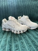 Buty Nike shox 38,5