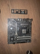 Płyta glowna msi b450m bazooka v2  z procesorem amd ryzen 3 1200