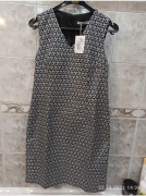 Elegancka sukienka Quiosque w czarno-biały wzór