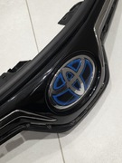 Toyota Corolla E21 XII Sedan Hybrid Atrapa Grill Zderzak  53111-02C90