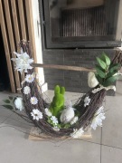 Stroik świąteczny. Zajączek, pisanki, jajko, kwiaty