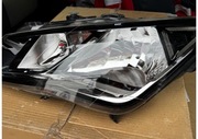 Lampa przednia lewa (strona kierowcy) do Seat Leon III (2017–2020).