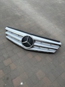 GRILL MERCEDES W204 