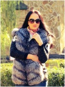 Kamizelka z futra lisa srebrzystego oraz norki 