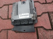Komputer silnika OPEL VIVARO FURGON 237103984R 1.6L diesel 2016