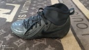 korki  NIKE  roz. 33