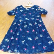 z delikatnek koronki -rozmiar -104cm