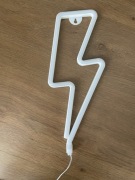 Led kształcie pioruna 