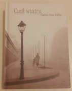 CIEŃ WIATRU.CARLOS RUIZ ZAFÓN.