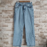 Spodnie dżinsowe 38