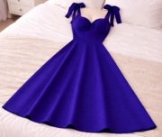 Chabetowa sukienka midi Elenzga | Wiązane ramiączka | Na wesele / imprezę