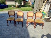 4 krzesła tapicerowane, na siedziska sprężynach