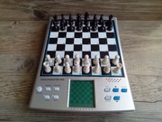 szachy mistrz szachowy Anatoly Karpov 