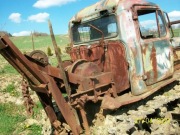 Ciągnik gąsienicowy do zrywki drewna+ przyczepa