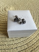 Pandora Mickey mouse and Minnie 