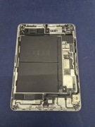 Obudowa bateria płyta inne APPLE iPad Air (5. generacji) A2589 oryginał