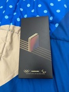Samsung Galaxy Z Flip6 Olympic Edition (Olimpijska edycja) 