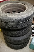 Felgi stalowe 15 + opony zimowe (zestaw 4 szt.)