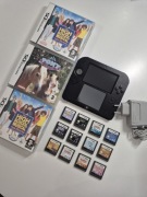 Zestaw konsola Nintendo 2DS + 15 gier 