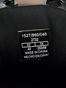 Czarne buty Bershka na platformie ze smokiem