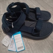 Nowe sandaly chlopiece 