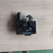 Zamek klapy bagażnika audi 