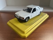 Burago 1:24 Mercedes 190E