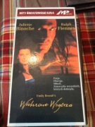 Kaseta VHS " wichrowe wzgórza" plus gratis 