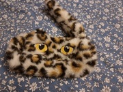 Piórnik w kształcie kota z futerkiem