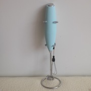 Spieniacz do mleka na baterie