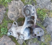 Audi A4 B7 łapa wspornik 8E0199351C