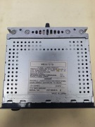 Radio samochodowe MITSUBISHI MR337279 uszkodzone