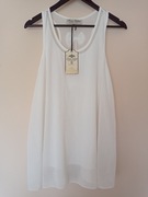 Biała bluzka z metką