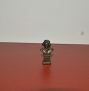 1:12 Miniatury kolekcjonerskie do domku dla lalek 62