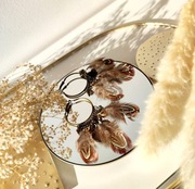 Kolczyki boho okrągłe z piórami, brązowe