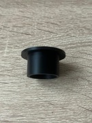 Rozeta maskująca Ø25 do płyt 18mm czarna z kołnierzem 5mm Maskownica otworu