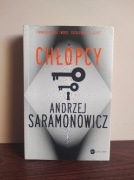 "Chłopcy" Andrzej Saramowicz | powieść komedia satyra
