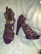 Fioletowe buty na obcasie Roberto Santi 39