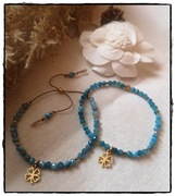 Niebieska bransoletka z kamieni naturalnych 4mm apatyt zawieszka DWA wzory