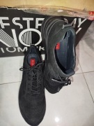 Nowe męskie buty Vistula sneakersy 45