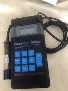 Przenośne urządzenie do pomiaru drgań mechanicznych  CMD-3