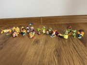 Figurki kolekcjonerskie Zwierzęta, Wampiry i Inne 16 szt.