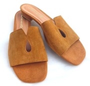 Brązowe greckie klapki Sante 40 skóra płaskie