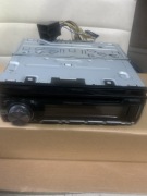 Radio Pioneer DEH X5600 BT
