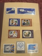 Klaser ze znaczkami pocztowymi – lata 1974–1975 | stan idealny
