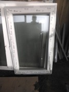 Okno PCV 85x136
